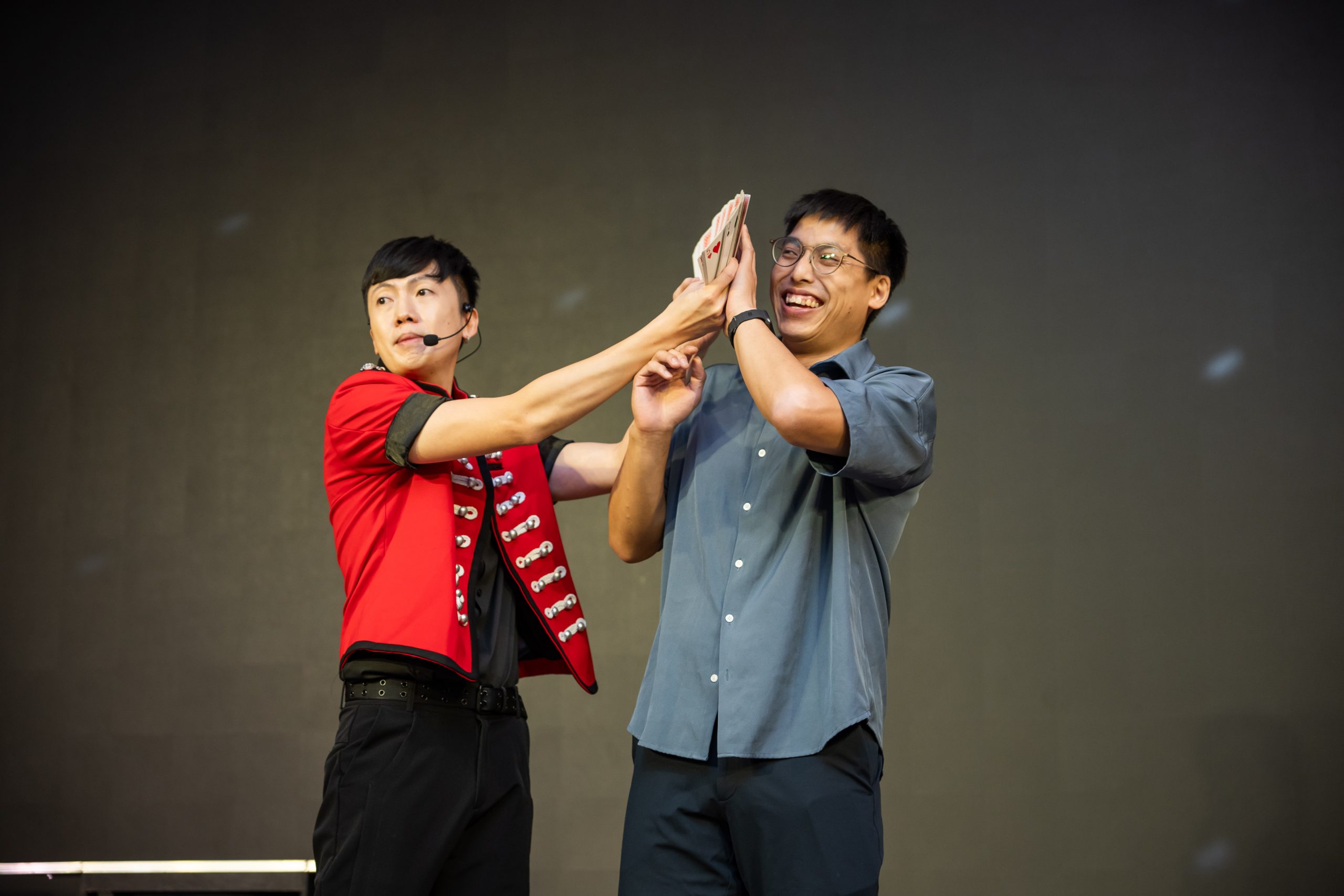 阜爾集團尾牙魔術秀魔術表演、特技雜耍