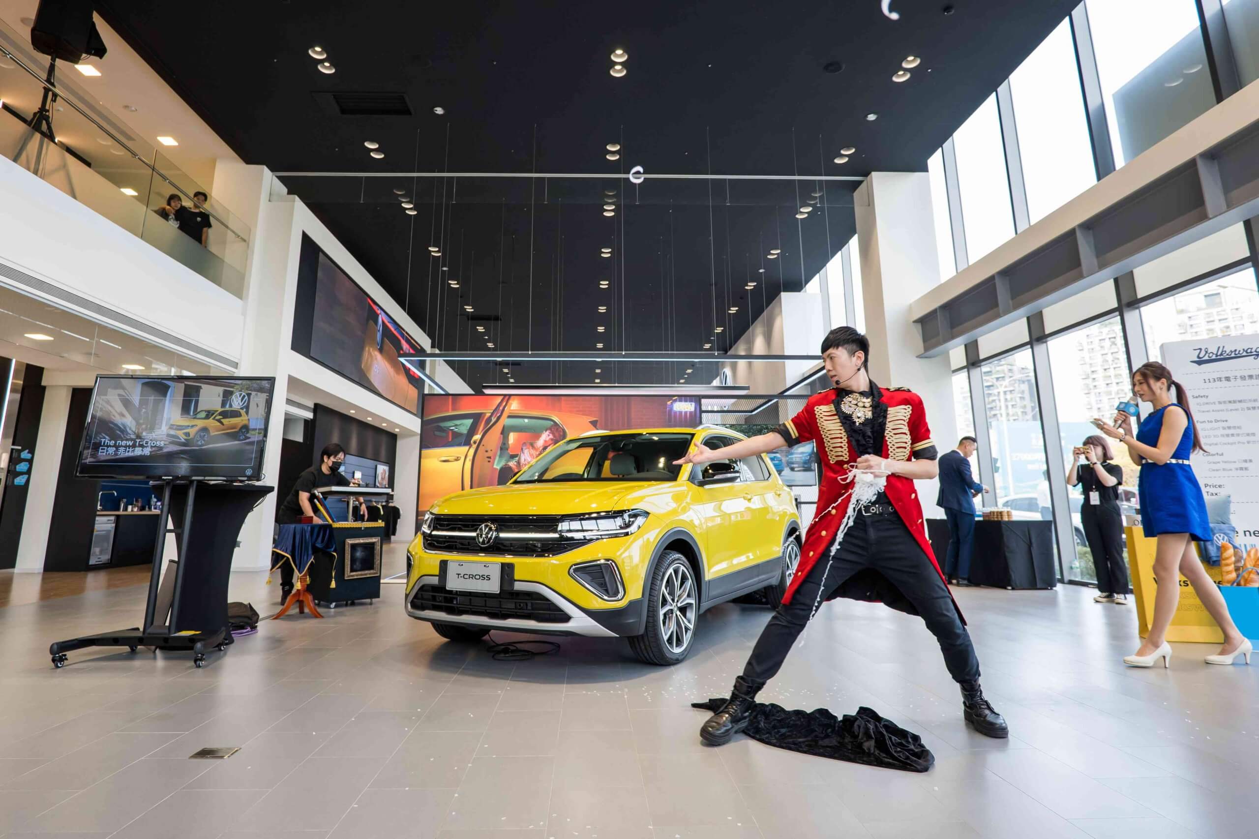 開幕剪綵魔術表演1