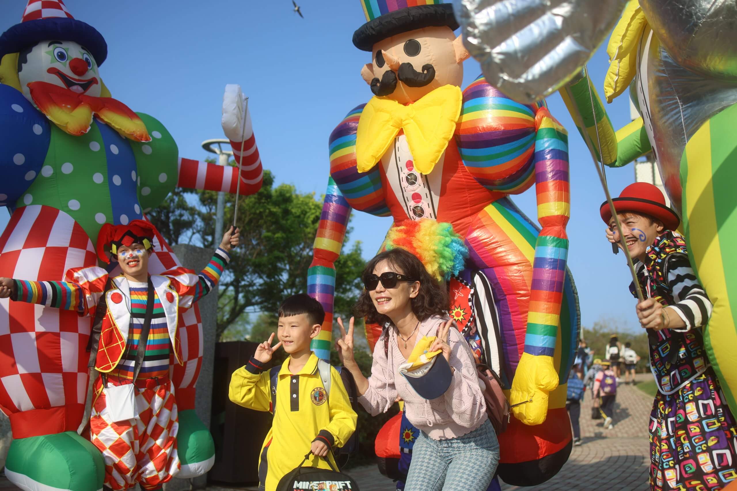 東海國小兒童節小丑特技、巨人小丑